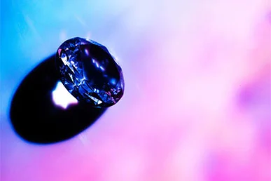 Dây Chuyền Kim Cương Xanh – Sự Lựa Chọn Độc Đáo và Đẳng Cấp