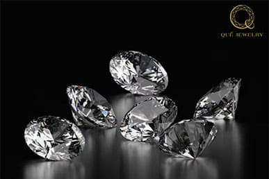 7 Bí Mật Đằng Sau Khiến Cho Kim Cương Tại Sao Lại Đắt Đỏ Như Vậy ?