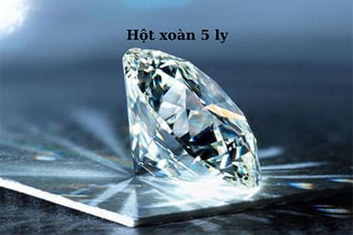 Khám Phá Sự Quý Hiếm Của Hột Xoàn 5 Ly Và Bảng Giá Mới Nhất